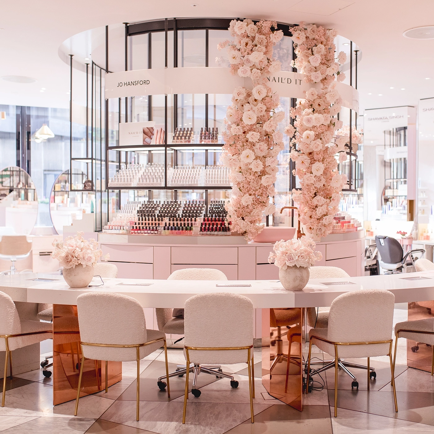 Naild It gloss finish